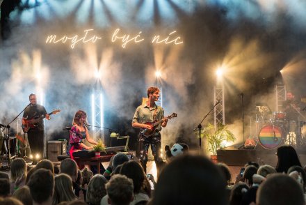 Koncert zespołu Kwiat Jabłoni w wiślańskim amfiteatrze